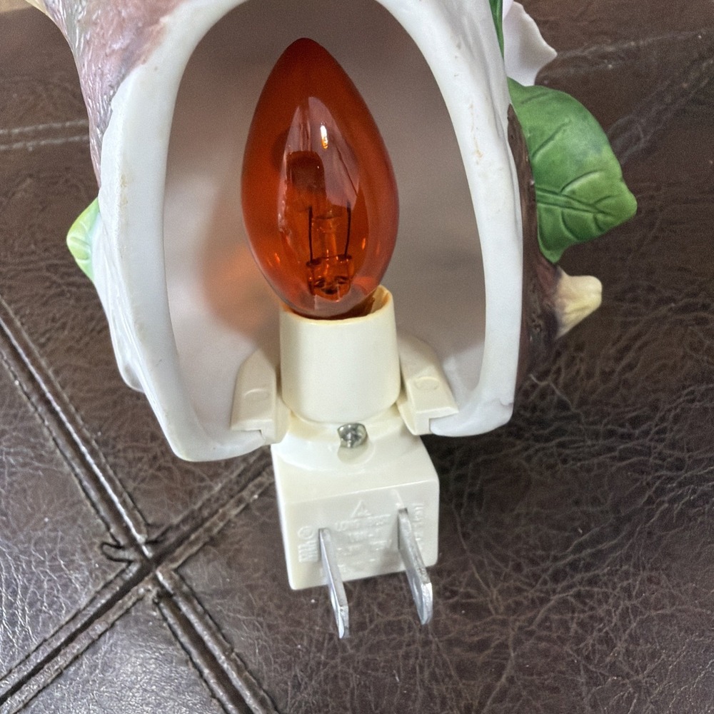 Pink Porcelain Rose Night Light Plug In Floral Ceramic Accent Vintage **Damage** - Picture 13 of 16